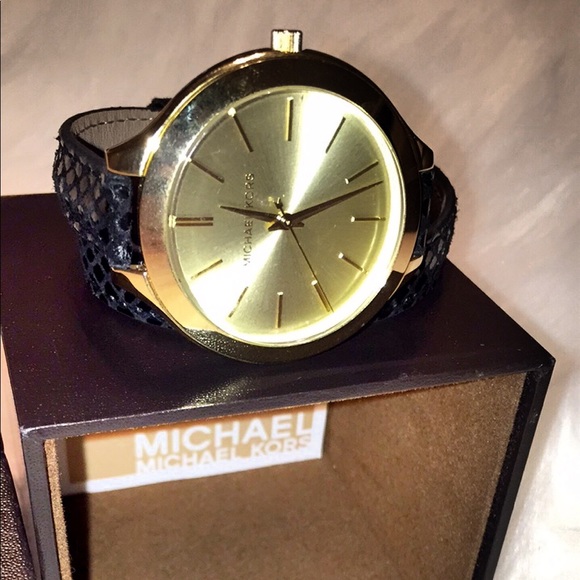 SIS, TIME IS MONEY! - Picture 3 of 7